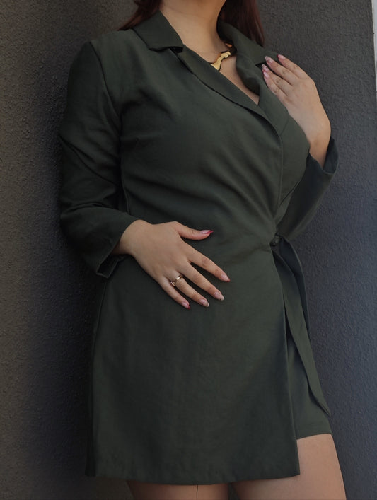 Vestido Legalmente Regia Olive