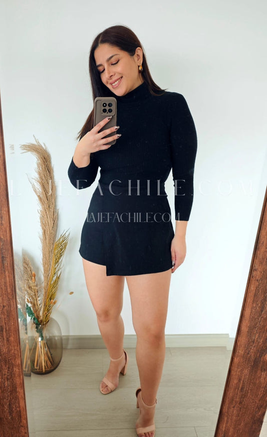 Falda short Azabache