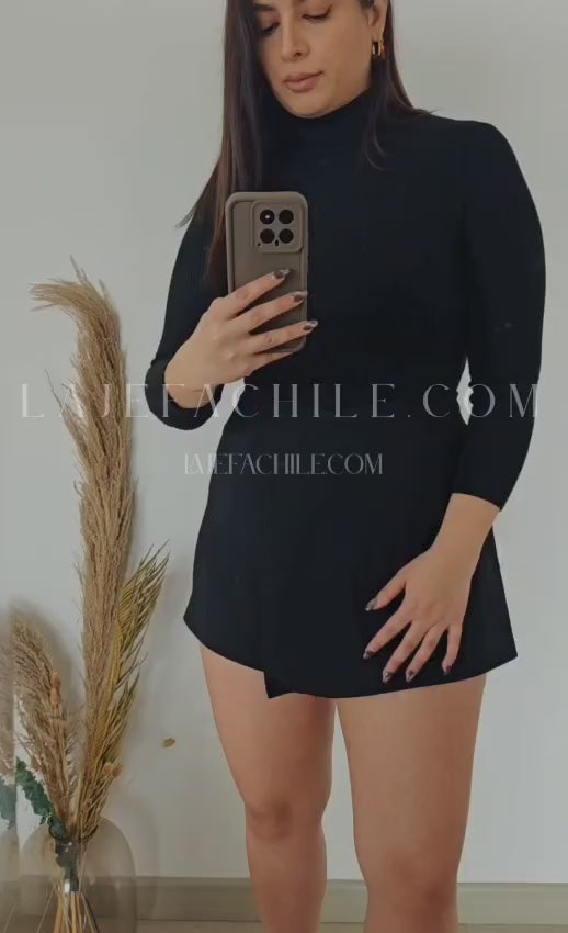 Falda short Azabache